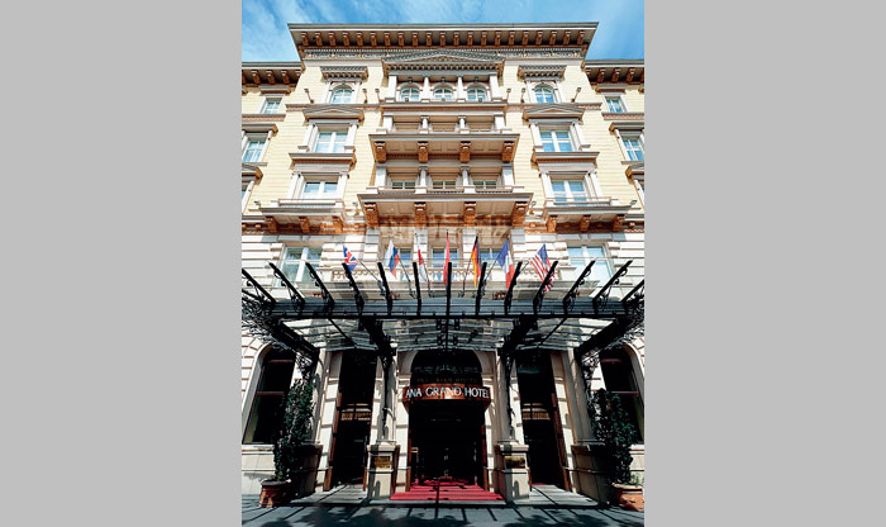 ANA Grand Hotel
